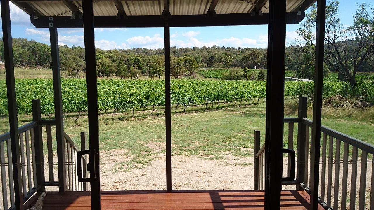 Just Red Wines Cabins Ballandean Exterior foto